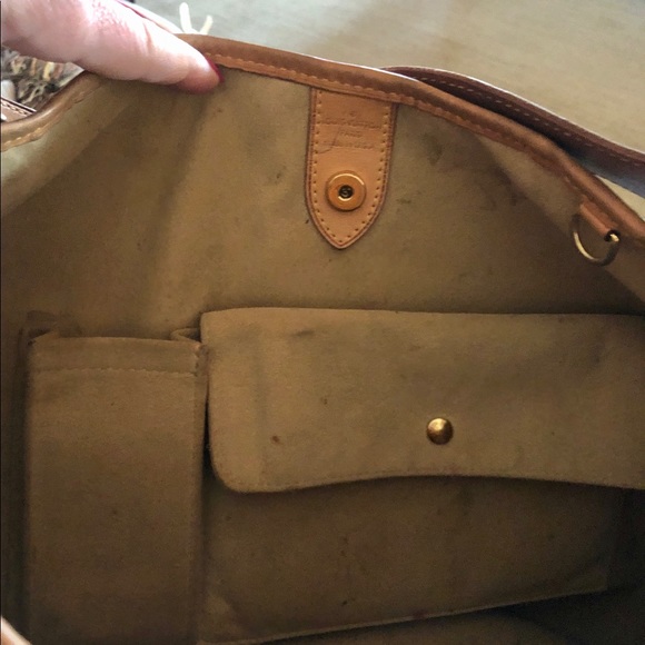 Classic Louis Vuitton large bag - Picture 7 of 15